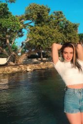 Lilimar Hernandez - Live Stream Video and Photos 05/05/2021