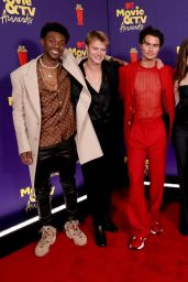 Madelyn Cline – 2021 MTV Movie & TV Awards