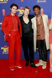 Madelyn Cline 21 Mtv Movie Tv Awards Celebmafia