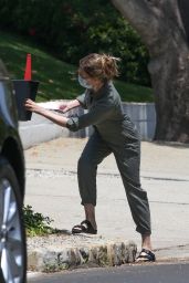 Michelle Pfeiffer - Out in Brentwood 05/03/2021
