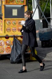  Olivia Palermo - Out in New York 05/14/2021
