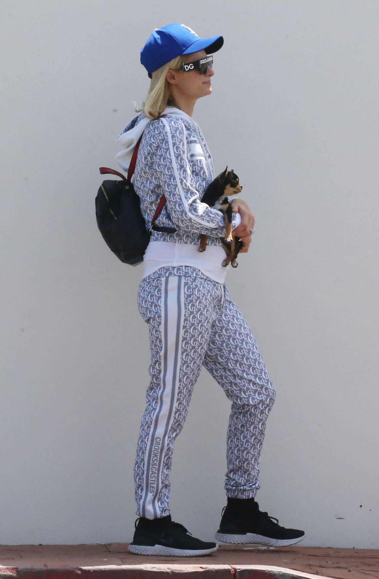 Paris Hilton - Shopping in Malibu 07/03/2021 • CelebMafia