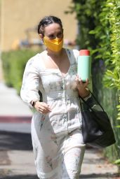 Rumer Willis in a Chic Floral Dress 05/20/2021