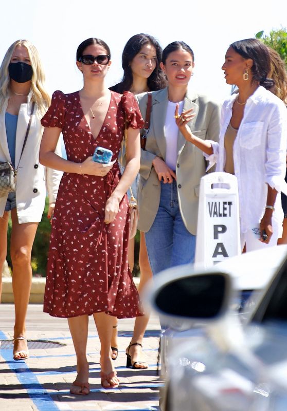 Sara Sampaio, Shanina Shaik, Jasmine Tookes and Kelsey Merritt at Nobu in LA 05/01/2021