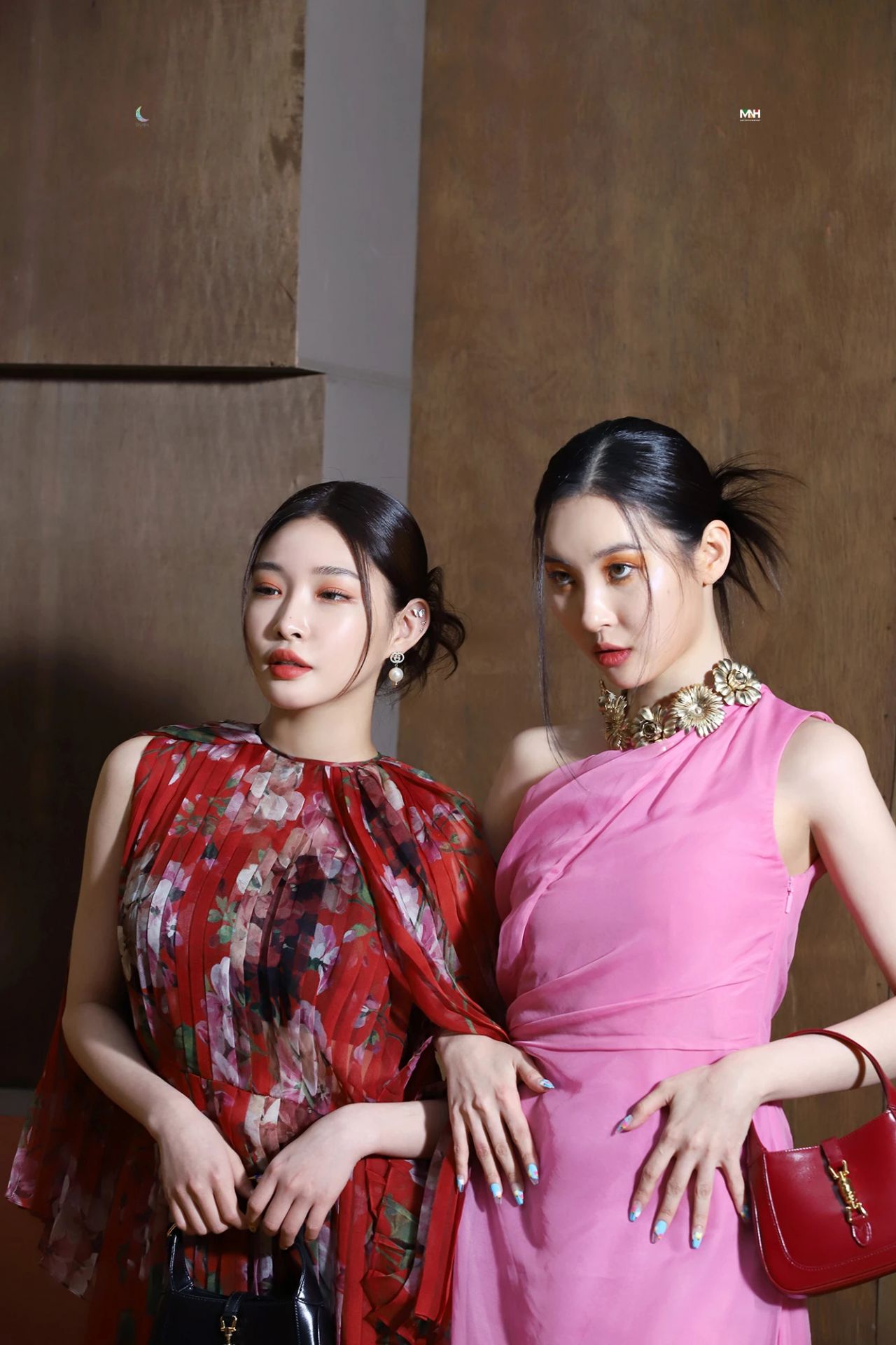 Sunmi and Kim Chung Ha - Photographed for Marie Claire Magazine Korea ...