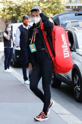 Victoria Azarenka Arriving at Her Hotel in Paris 05/29/2021