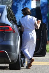 Zoe Blake Foster in an All-White Linen Outfit - Sydney 05/10/2021