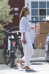 Alessandra Ambrosio - Shopping at the Brentwood Country Mart 06/03/2021