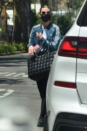 Ashlee Simpson in Workout Outfit - Los Angeles 06/14/2021