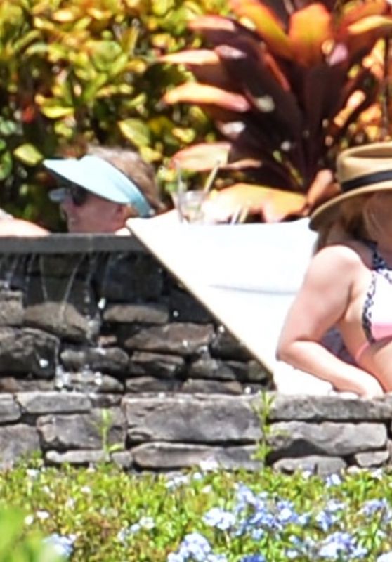 Britney Spears in a Bikini in Hawaii 06/24/2021