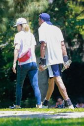 Ellen Pompeo - Hike at Griffith Park in Los Feliz 06/15/2021