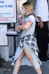 Hilary Duff - Arriving at a Hair Salon in LA 06/14/2021