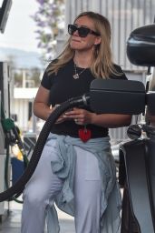Hilary Duff - Pumping Gas in Studio City 06/15/2021