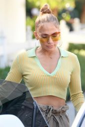 Jennifer Lopez at San Vicente Bungalows in West Hollywood 06/11/2021