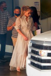 Jennifer Lopez - Out in Los Angeles 06/04/2021