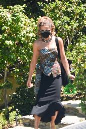 Kate Beckinsale - Out in Los Angeles 06/20/2021
