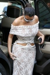 Kim Kardashian - Arriving at Her Hotel in Rome 06/29/2021