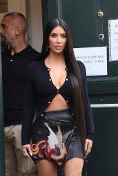Kim Kardashian in a Tight Black Top - Rome 06/28/2021