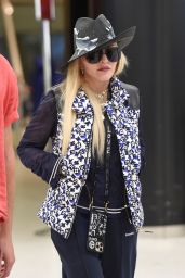 Madonna - JFK Airport in New York 06/05/2021