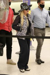 Madonna - JFK Airport in New York 06/05/2021
