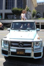 Nicolette Gray at the Free Britney Spears Rally at Stanley Mosk Courthouse in LA 06/23/2021