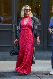 Paris Hilton in an Elegant Floral Dress - New York City 06/22/2021