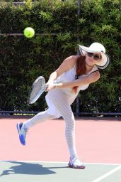 Phoebe Price - Posing at the Courts 05/31/2021