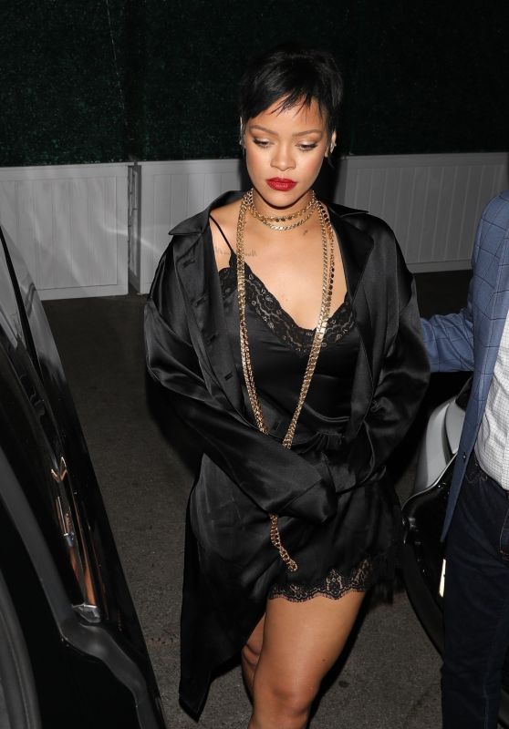 Rihanna Night Out Style - Delilah Nightclub in West Hollywood 06/06/2021