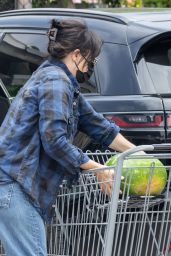  Shannen Doherty - Grocery Shopping in Malibu 06/04/2021