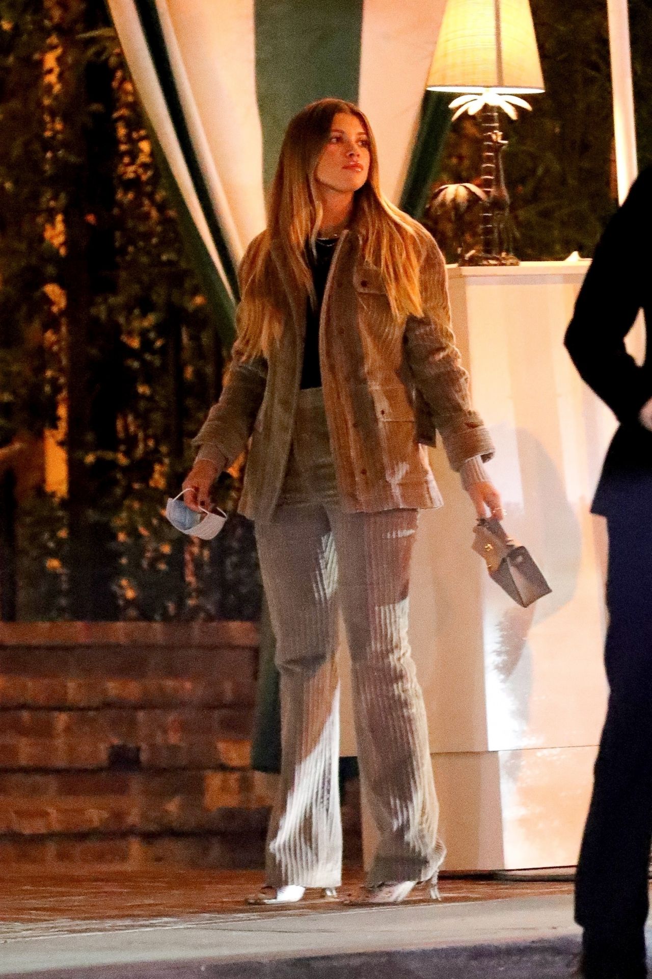 Sofia Richie at the San Vicente Bungalow in West Hollywood 06/04/2021