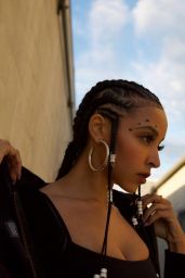 Tinashe - Live Stream Video and Photos 06/24/2021