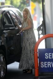 Tori Spelling - Fills Up Her Car With Gas in Beverly Hills 06/16/2021