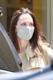 Angelina Jolie - Out in Los Feliz 07/10/2021