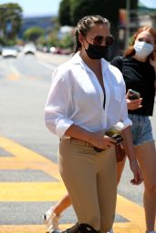 Chrissy Teigen Street Style - Los Angeles 07/20/2021