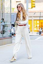 Gigi Hadid Street Style - Out New York City 07/15/2021
