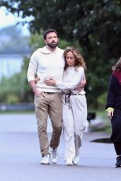 Jennifer Lopez and Ben Affleck - Out in The Hamptons New York 07/03/2021