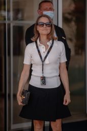 Jodie Foster at the Martinez Hotel in Cannes 07/07/2021
