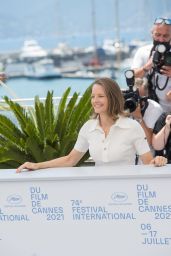 Jodie Foster - Prepares to Receive an Honorary Palme d