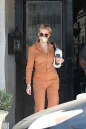 Julia Roberts in an Orange Jumpsuit - Los Angeles 07/02/2021
