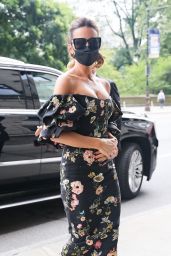 Kate Beckinsale in a Floral Printed Dress - New York City 07/21/2021