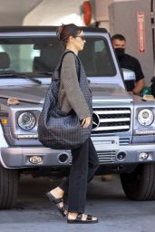 Kendall Jenner at the Gas Station in Beverly Hills 07/13/2021