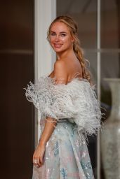 Kimberley Garner - Leaving the Martinez Hotel in Cannes 07/12/2021