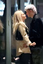 Lottie Moss With a Mystery Man - Notting Hill 07/28/2021