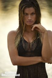 Maggie Rawlins – Sports Illustrated Swimsuit Edition 2021