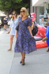 Paris Hilton - Filming "Paris In Love" at Kitson on Robertson Blvd in West Hollywood 07/12/2021