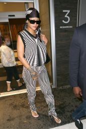 Rihanna - Out in Manhattan 07/09/2021