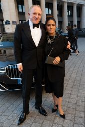 Salma Hayek and François-Henri Pinault - Arrives for the Dinner of the Balenciaga Fashion House in Paris 07/07/2021