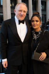 Salma Hayek and François-Henri Pinault - Arrives for the Dinner of the Balenciaga Fashion House in Paris 07/07/2021