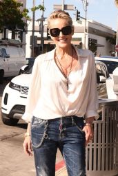 Sharon Stone - Out in Beverly Hills 07/02/2021