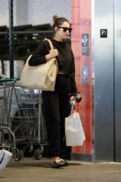 Shay Mitchell - Grocery Shopping at Erewhon Market in La 07/06/2021